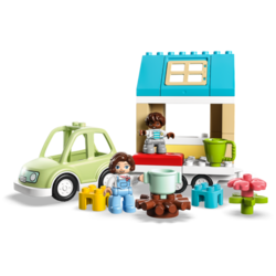 LEGO® DUPLO® 10986 Pojízdný rodinný dům
