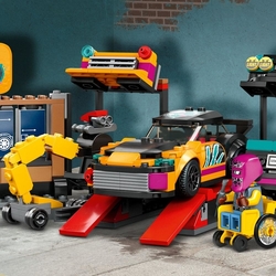 LEGO® City 60389 Tuningová autodílna
